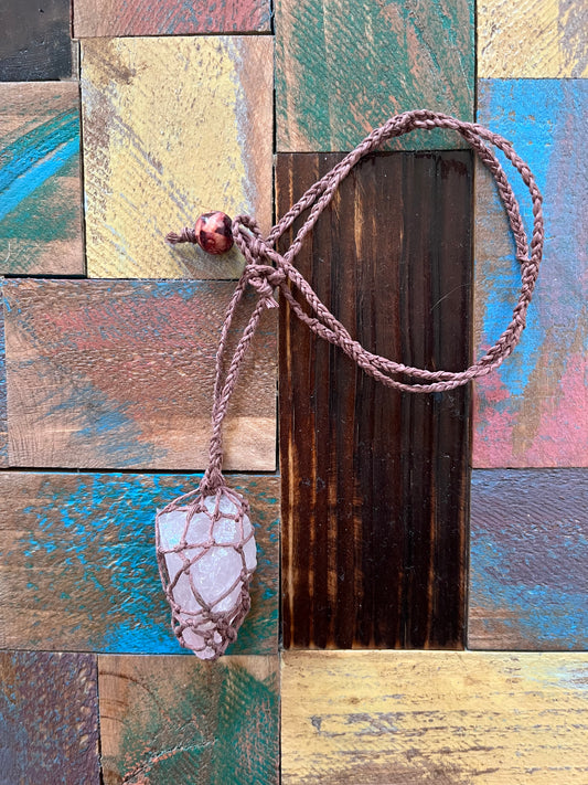 Rose quartz stone Hemp necklace